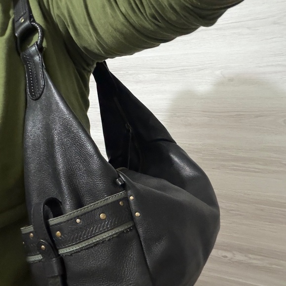 Hilary Radley Black Leather Hobo Bag - Picture 6 of 11